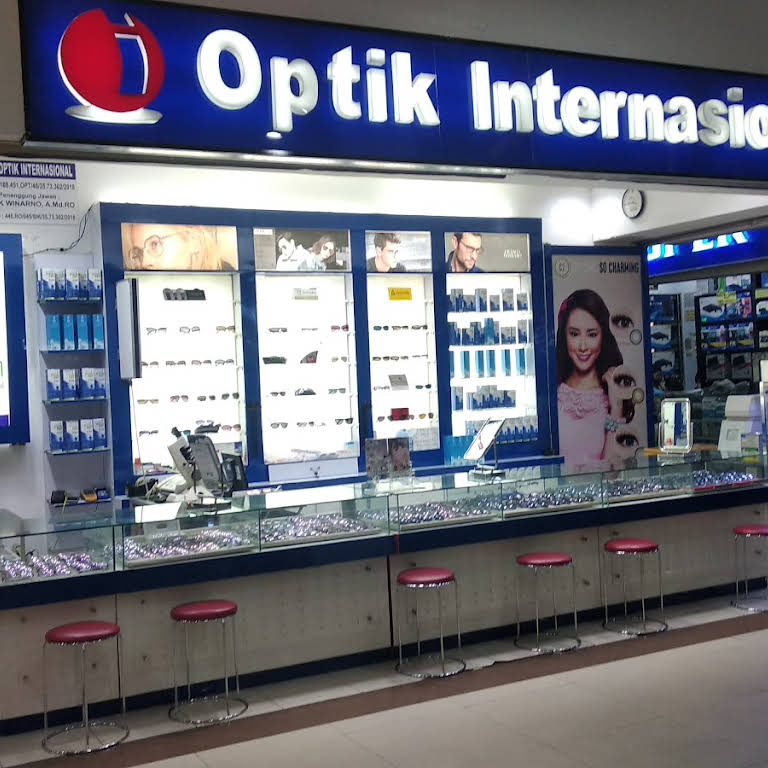 Mata Sehat, Hidup Cerah: Optik Internasional Cilacap